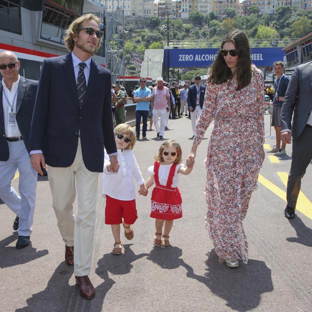 Tatiana Santo Domingo y andrea Casiraghi llevan una discreta vida familiar entre Londres y Mónaco.