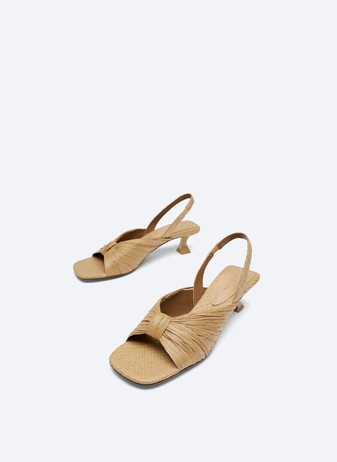 Sandalias originales para elevar looks