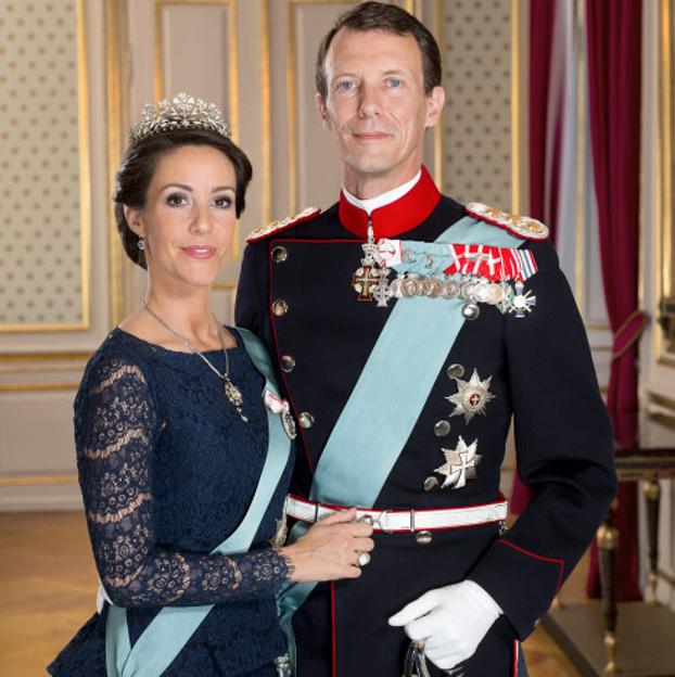 La princesa Marie y su marido el príncipe Joaquín han terminado instalándose en Francia. Si quieres ver más matrimonios de royals con plebeyos, pincha en la imagen.