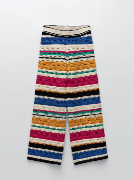 Inspector Frustración accesorios De crochet y a rayas, así son los pantalones de Zara (muy rejuvenecedores)  con los que Carmen Lomana ha triunfado en Instagram | Mujer Hoy
