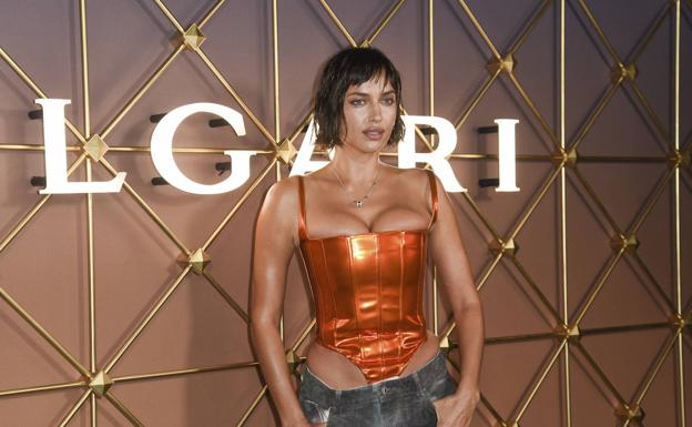 El mini bob de Irina Shayk se va a convertir en tendencia