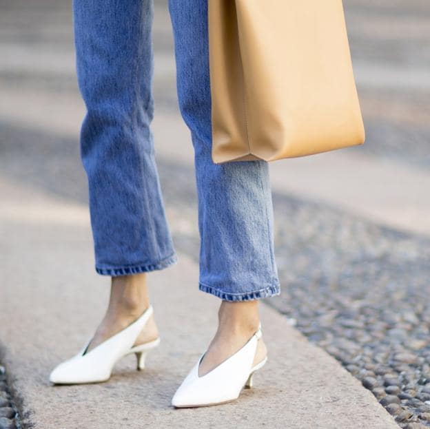 vida desencadenar ir al trabajo Bailarinas, mocasines, botines... los zapatos cómodos más bonitos de la  nueva colección de Sfera para llevar a la oficina en todo tipo de  estilismos | Mujer Hoy