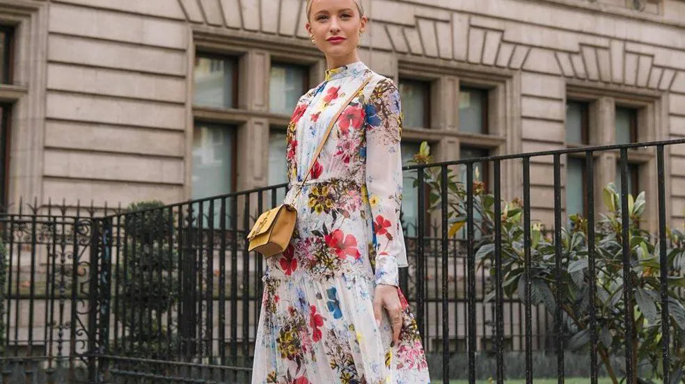 auricular toca el piano pavimento Mini, midi o maxi, los románticos vestidos de flores de H&M son perfectos  para llevar con botas y gabardina | Mujer Hoy