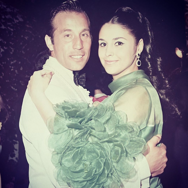 La foto de juventud de Victoriano Valencia y Paloma Díaz que Paloma Cuevas ha compartido en su perfil de Instagran para celebrar sus bodas de oro./INSTAGRAM