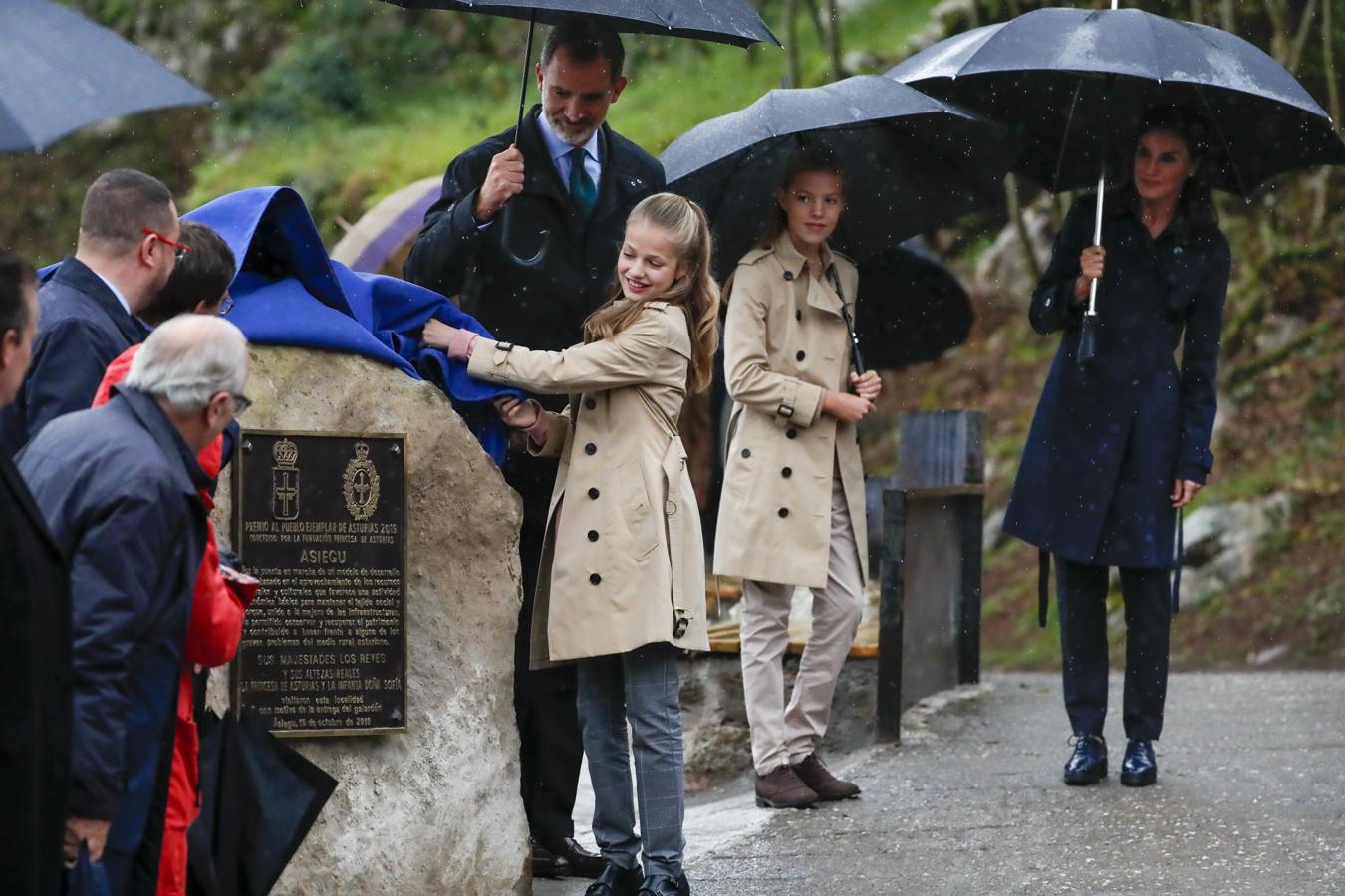 Las fotos más tiernas de la Princesa Leonor: Pueblo ejemplar 2019