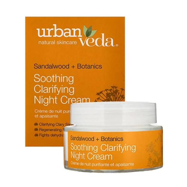 Soothing Clarifying Night Cream tiene una textura cremosa