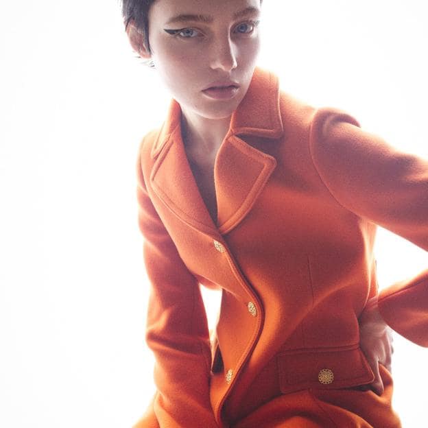 Legado ampliar Tecnología El abrigo más vendido de la nueva colección de Zara apuesta por el color de  no te vas a quitar: el naranja | Mujer Hoy
