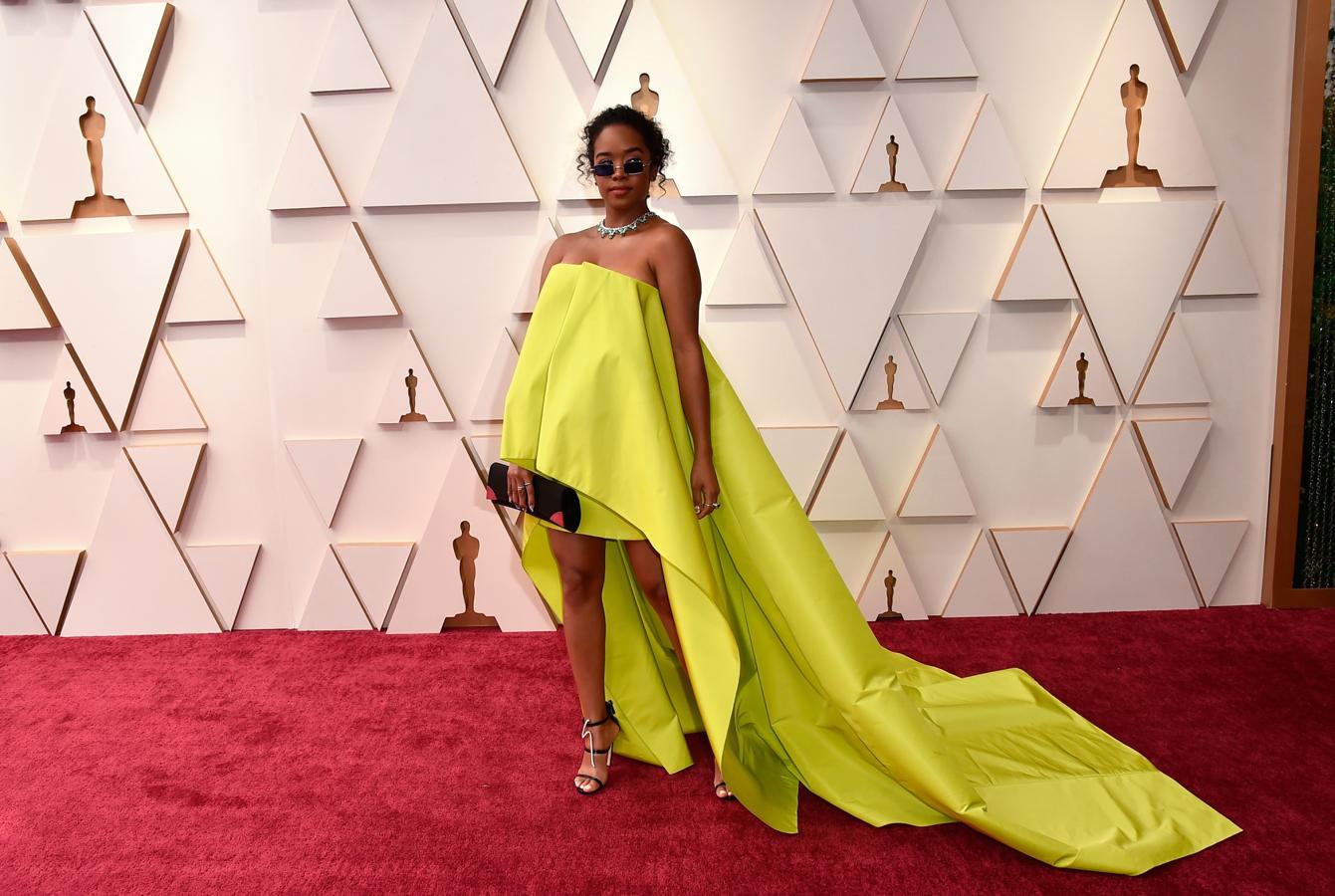 H.E.R. en los premios Oscar