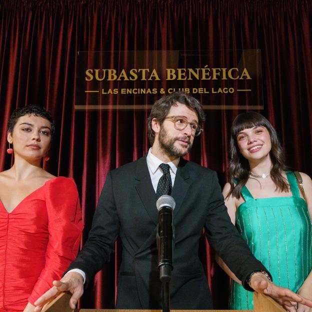 Carla Díaz, Diego Martín y Martina Cariddi en una imagen de la nueva temporada de Élite. 