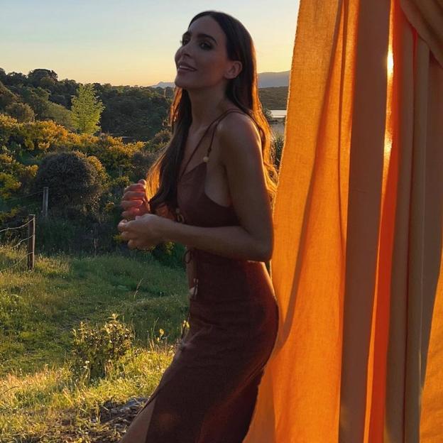 El vestido lencero de Zara que ha enamorado a las influencers