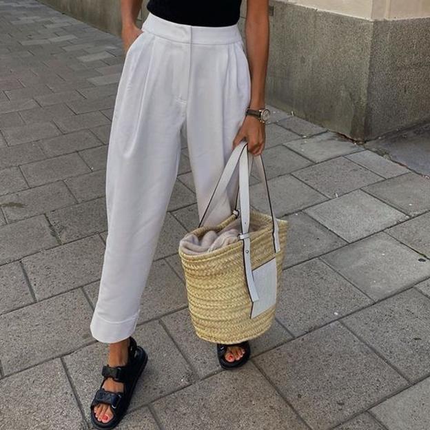 Estas sandalias de piel de Massimo Dutti son buenas, comodísimas y podrás ponértelas todo el verano porque combinan con todo