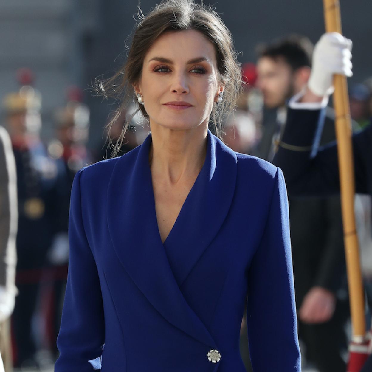 Pincha en la foto para ver los 7 años de Letizia Ortiz como Reina de España en 10 looks. /gtres