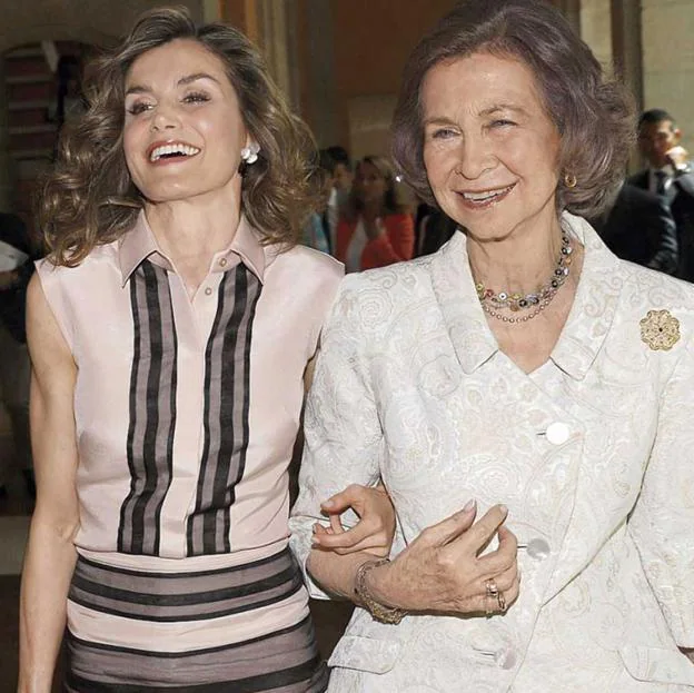 Cómo se llevan de verdad la reina Letizia y Sofía de Grecia: apoyo total en el pasado, pelea en público en Palma y reconciliación en Marivent