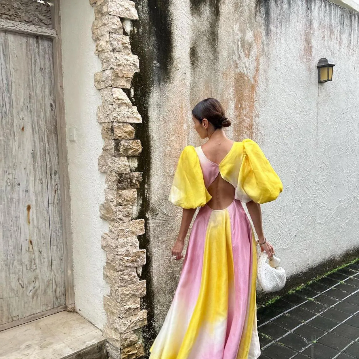 El vestido nudo más favorecedor de Mango para las invitadas de septiembre |  Mujer Hoy