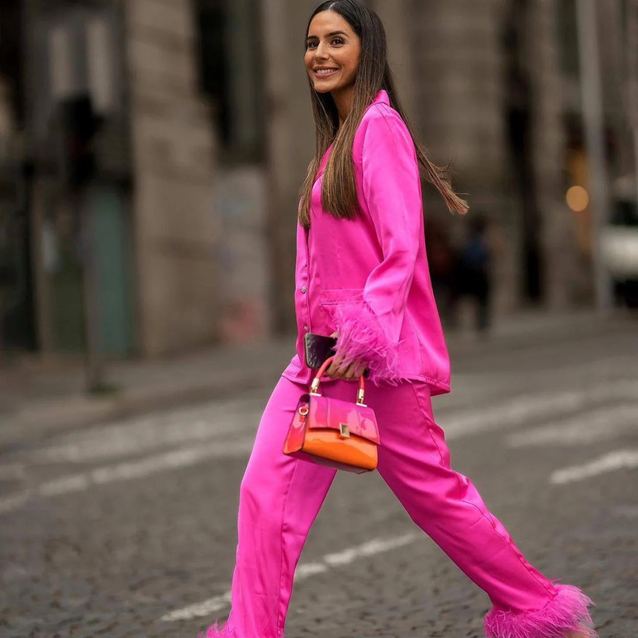 El traje de chaqueta rosa de Zara más ideal del mundo existe