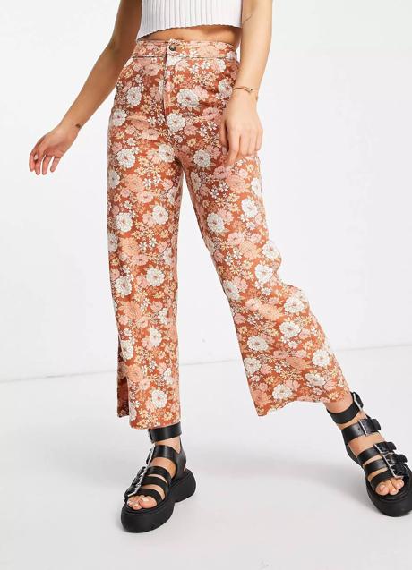 Pantalones con estampado floral retro