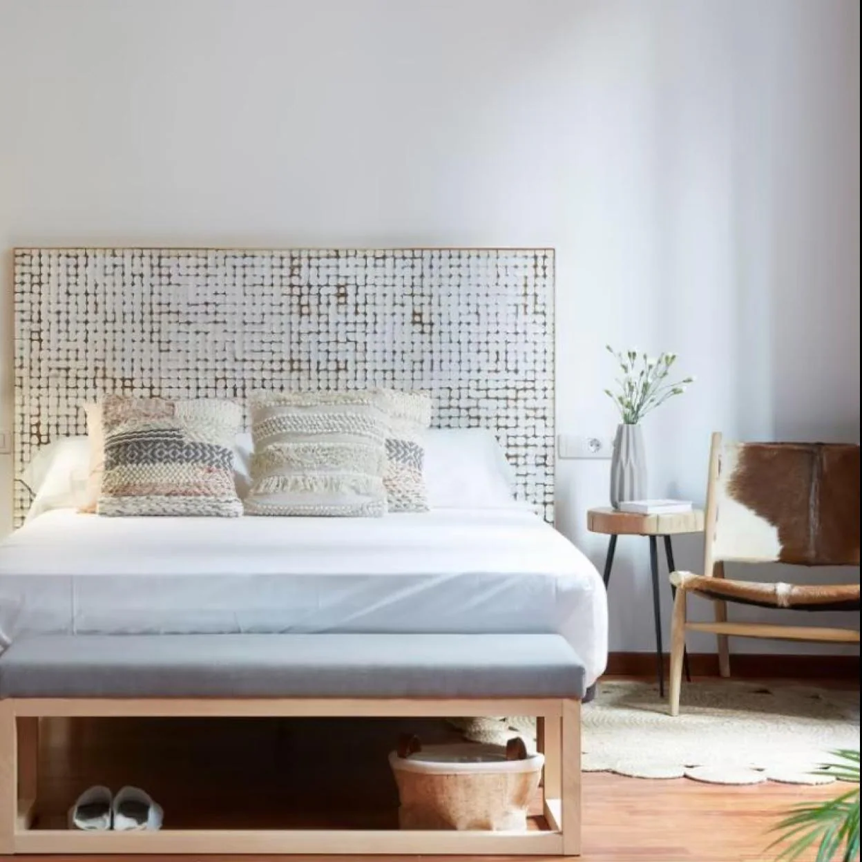 Tacón Pequeño vertical Cabeceros de cama XL, la nueva tendencia deco para dormitorios con mucho  encanto que está arrasando | Mujer Hoy