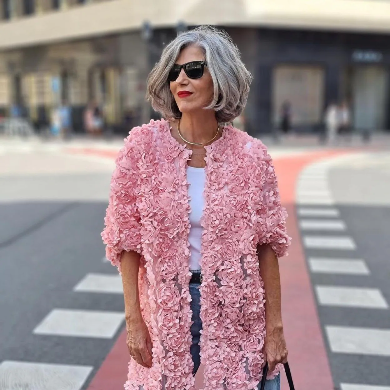 Un evento Solicitante Optimista Así es la chaqueta de Zara que conquista a los 50: ideal para eventos y  looks diarios con vaqueros | Mujer Hoy