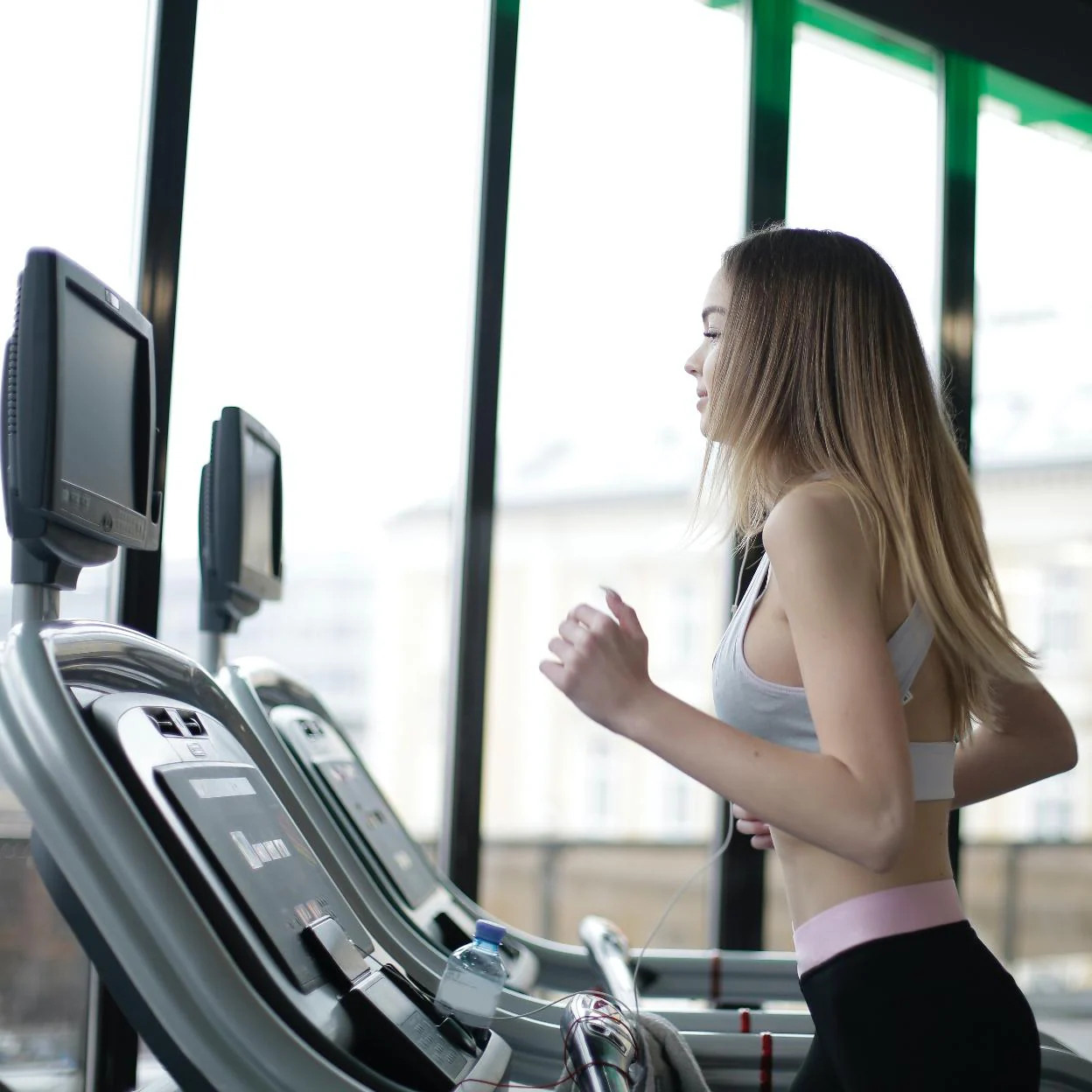 Suavemente tallarines algodón Cómo usar la cinta para correr: inclinación e intensidad para acelerar el  metabolismo y adelgazar | Mujer Hoy