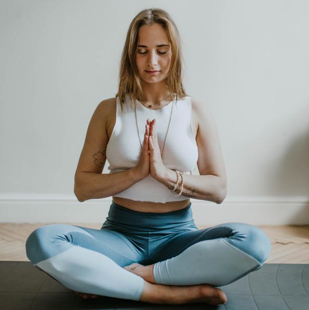 Estos son los beneficios del yoga para la salud mental: menos estrés y más energía