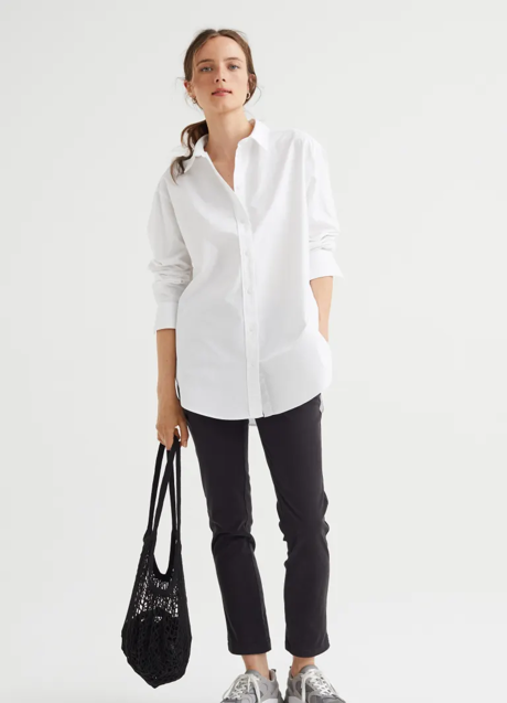 Camisa blanca de H&M, 19,99€.