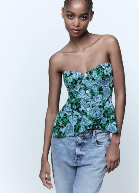 Top con estampado floral 