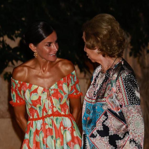 La reina Letizia y su suegra, la reina emérita Sofía, han tratado de limar asperezas para que sus divergencias no eclipsen sus apariciones publicas. 