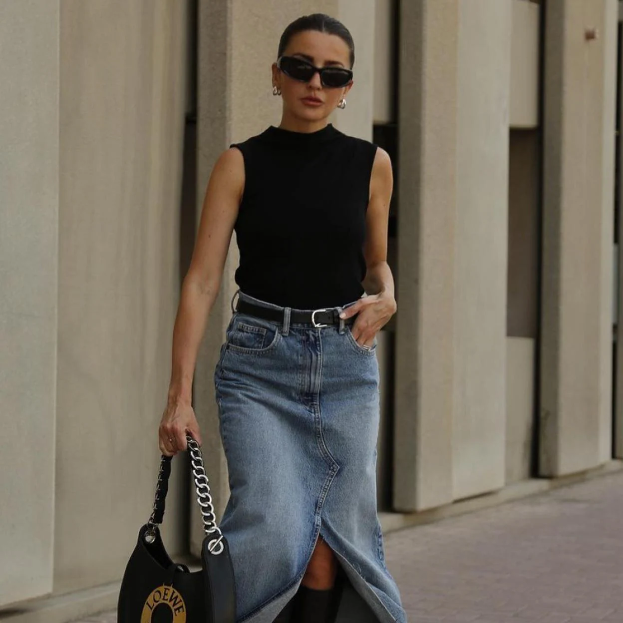 MODA: Cómo llevar la falda midi vaquera, el truco de estilo que arrasa en  Instagram y que está en el low cost | Mujer Hoy