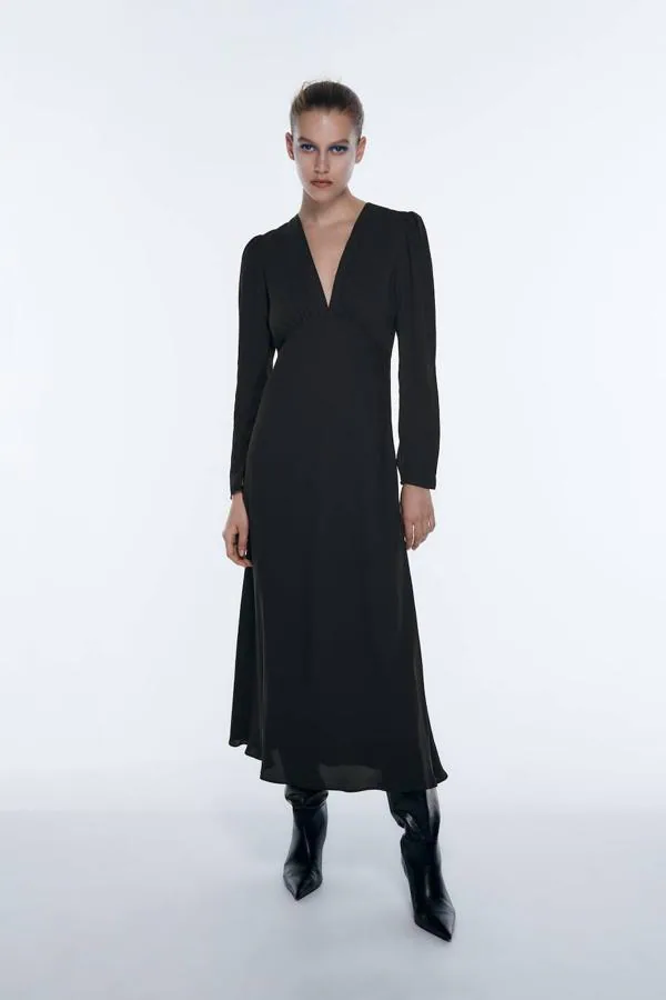Estos son los 10 vestidos midi de Zara más elegantes de las rebajas de  enero 2023