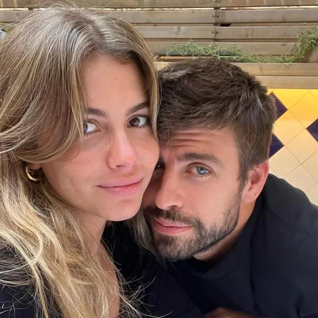 Gerard Piqué contraataca a Shakira: la primera foto oficial con Clara Chía que aleja los rumores de ruptura (y la reacción de sus amigos)