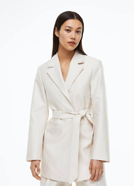 Blazer de seda con lazada