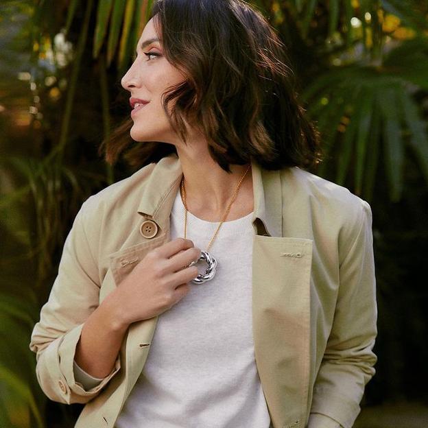 Los mejores looks de Tamara Falcó para lucir esta primavera: chaquetas de entretiempo, vaqueros que llevarás a todas horas y complementos de lujo 