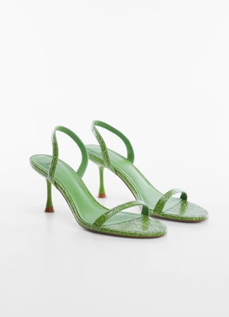 Sandalias verdes de Mango (29,99 euros)