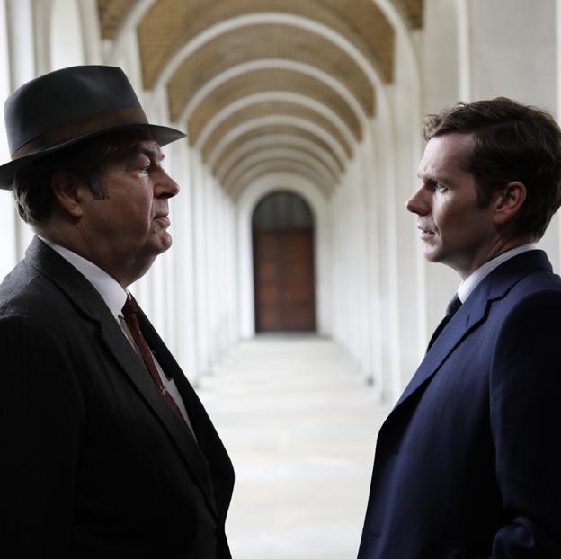 Shaun Evans y Roger Allam, los detectives Morse y Thursday, de Endeavour. 