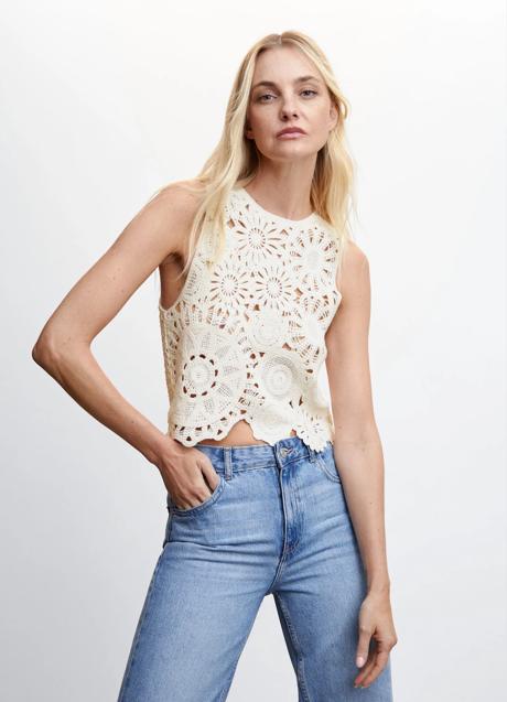 Top calado de Mango (29,99 euros)