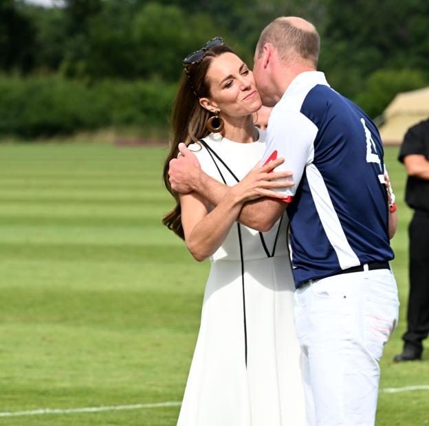 Cómo se llevan realmente el príncipe Guillermo y Kate Middleton (cuando nadie les ve, pero se les escucha pelearse)