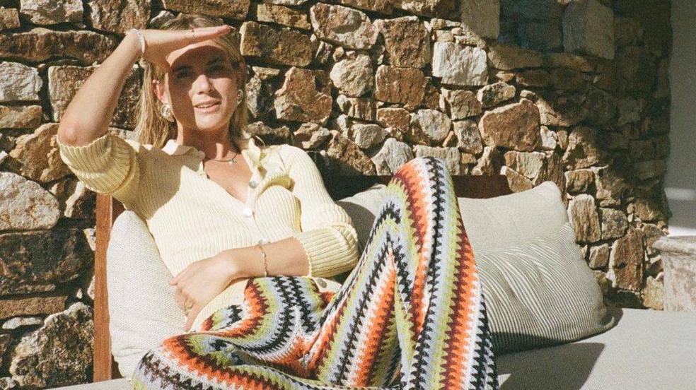 Los pantalones de crochet en tendencia que llevarás para ir cómoda y a la moda esta temporada