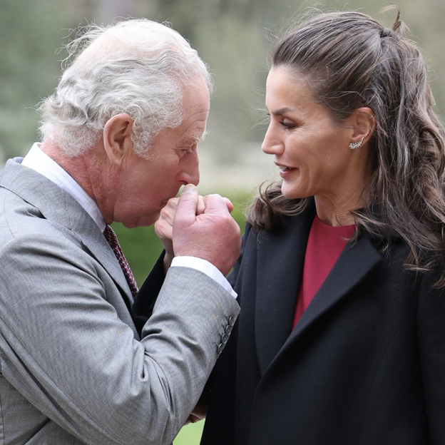 La sintonía entre Carlos III y la reina Letizia está sobradamente demostrada. 