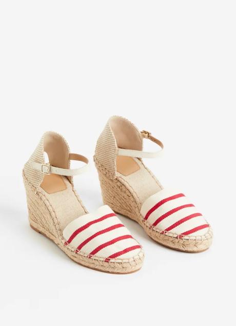 Alpargatas de esparto de H&M (29,99 euros)