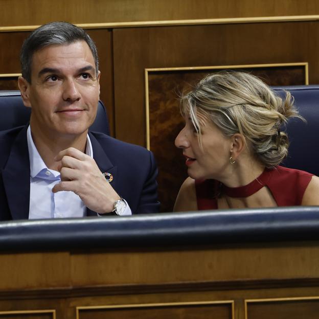 La complicidad entre Yolanda Díaz y Pedro Sánchez es más que evidente. 