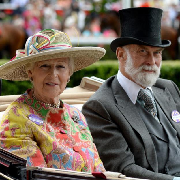 La princesa Alexandra de Kent, Lady Ogilvy, y su hermano, el príncipe Michael de Kent