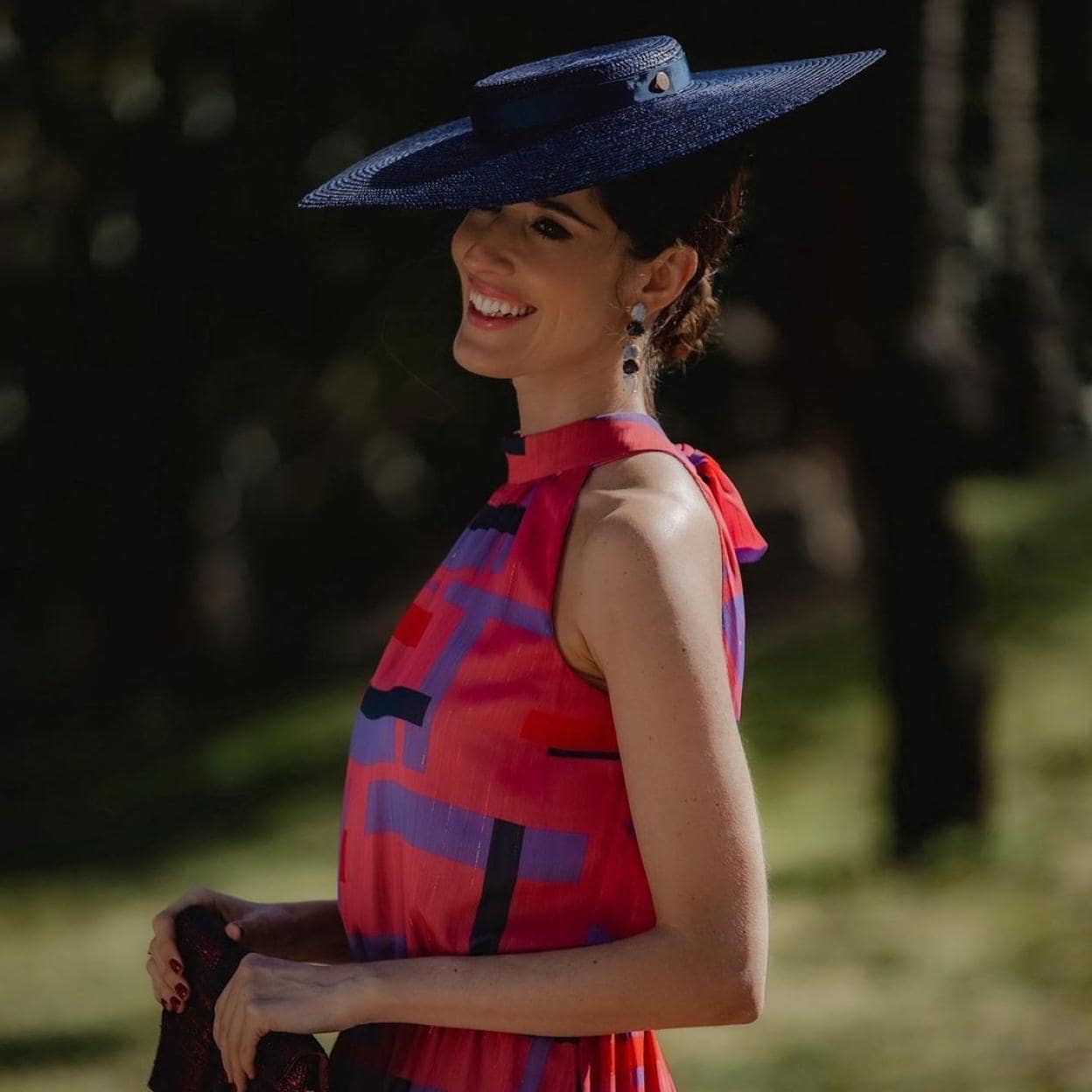 moda: Los mejores vestidos con escote halter de El Corte Inglés para las invitadas de | Mujer Hoy