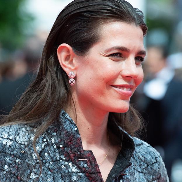 Carlota Casiraghi, muy sonriente en Cannes.