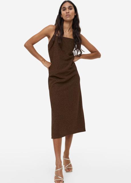 Vestido de punto de H&M (14,99 euros)