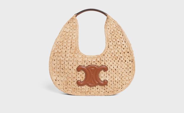 Bolso Classique Panier Hobo en rafia y piel de becerro, de la colecciñon Plein Soleil de Celine.