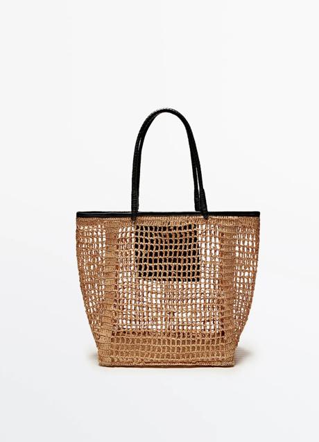 Bolso de rafia Massimo Dutti (149 euros)