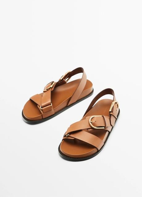 Sandalias planas de Massimo Dutti (89,95 euros)