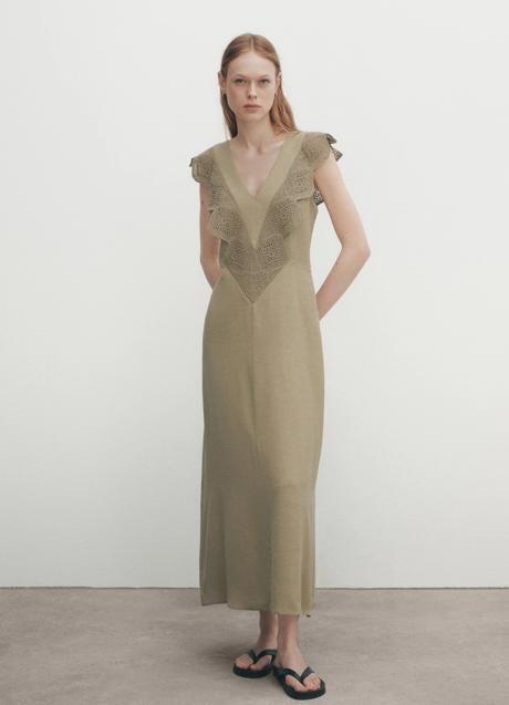 Vestido de crochet de Massimo Dutti (99,95 euros)