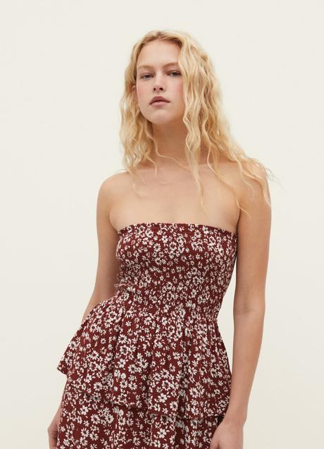 Vestido estampado de Stradivarius (22,99 euros)