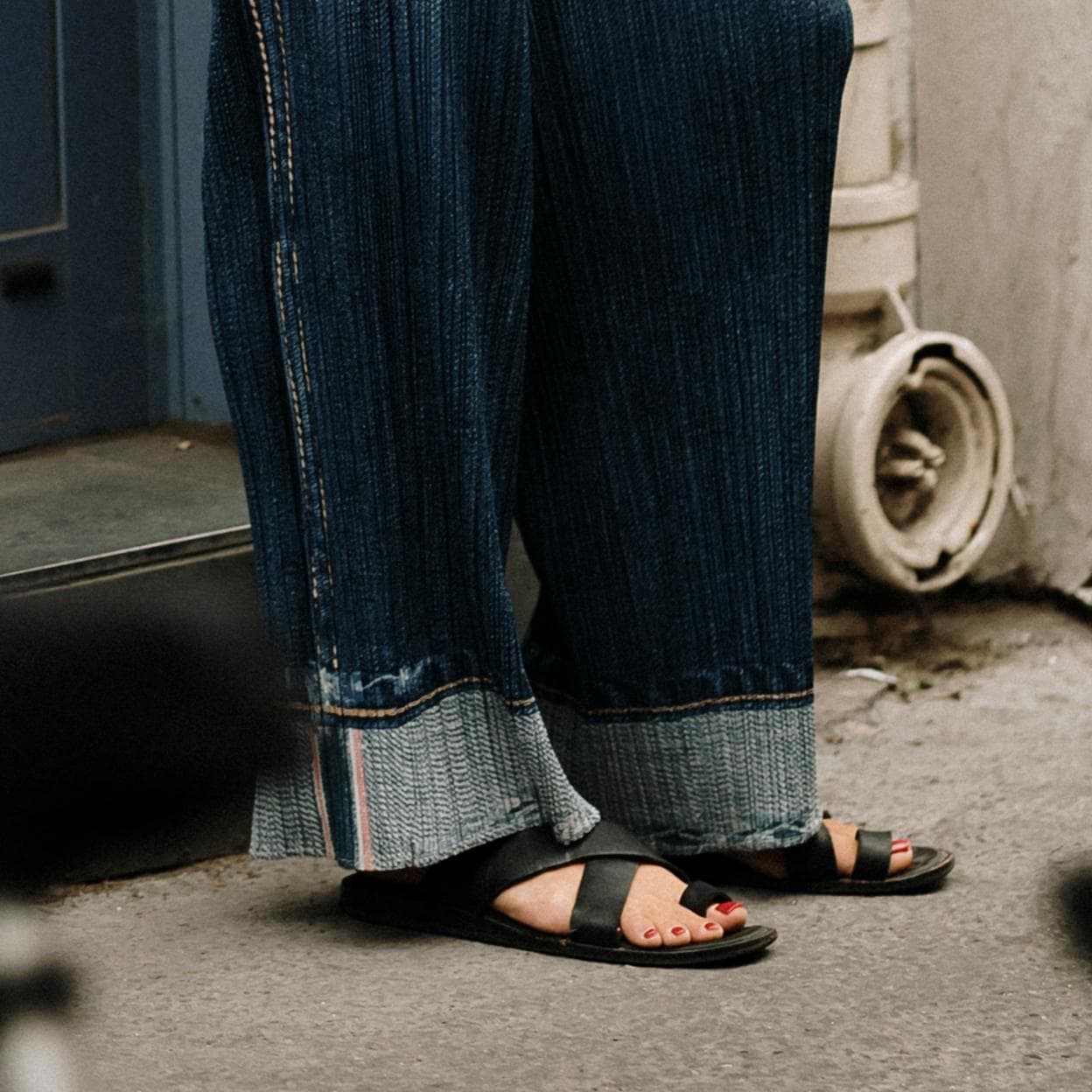 moda: Seis sandalias negras para lucir durante el verano Mujer Hoy